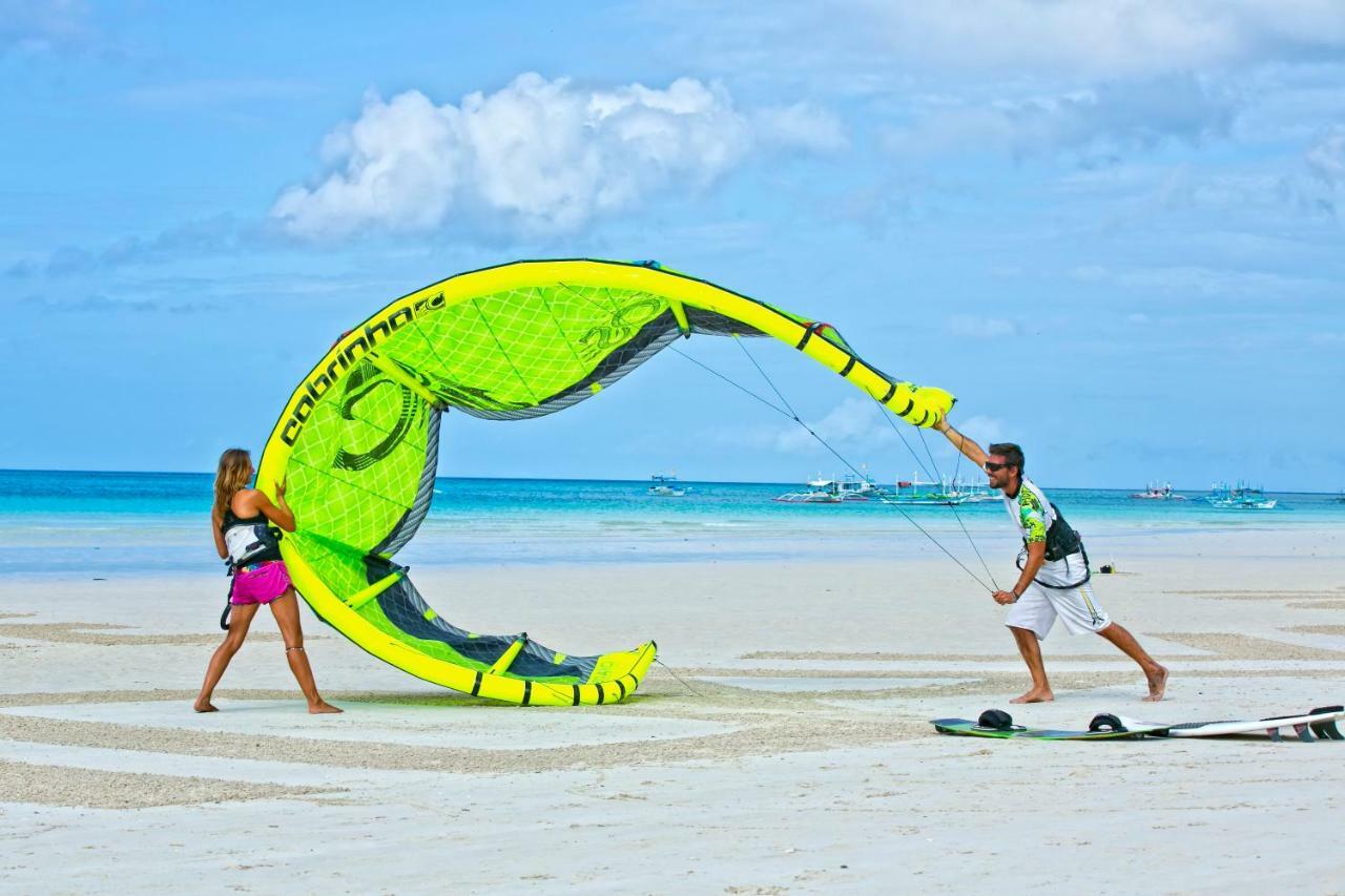 Fridays Boracay Beach Resort Balabag  Экстерьер фото